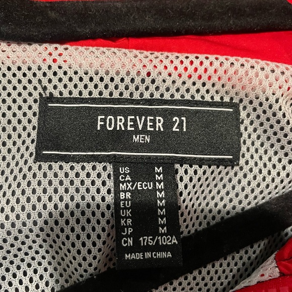 Forever 21 Windbreaker - size Medium - Picture 3 of 5